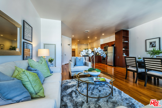1 Bed Home for Sale in Los Angeles, California