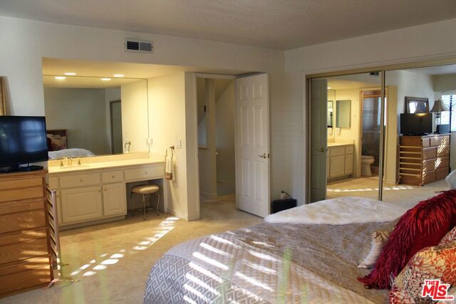 228 IRENA Avenue, Redondo Beach, California 90277, 2 Bedrooms Bedrooms, ,2 BathroomsBathrooms,Residential,Sold,IRENA,18320248 228 IRENA Avenue, Redondo Beach, California 90277, 2 Bedrooms Bedrooms, ,2 BathroomsBathrooms,Residential,Sold,IRENA,18320248