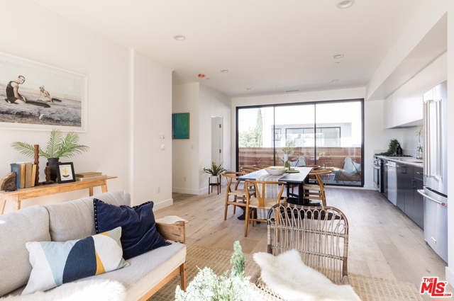 3 Bed Home for Sale in Los Angeles, California