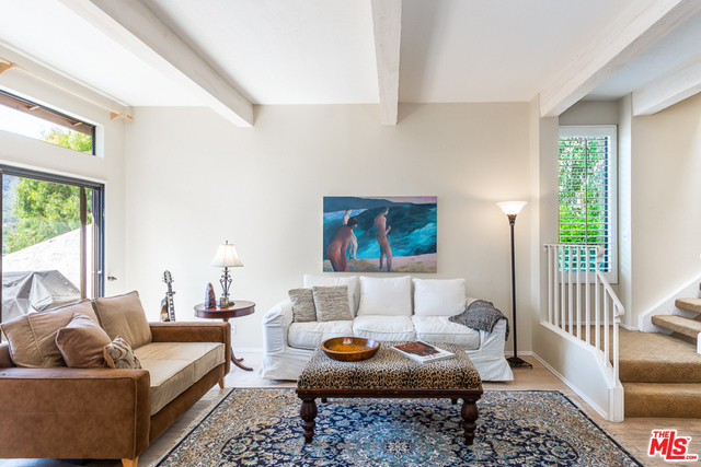 Photo of 1550 MICHAEL Lane, Pacific Palisades, CA 90272