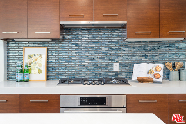 2 Bed Home for Sale in Santa Monica, California