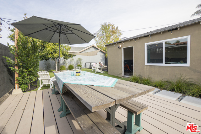3 Bed Home for Sale in Hawthorne, California