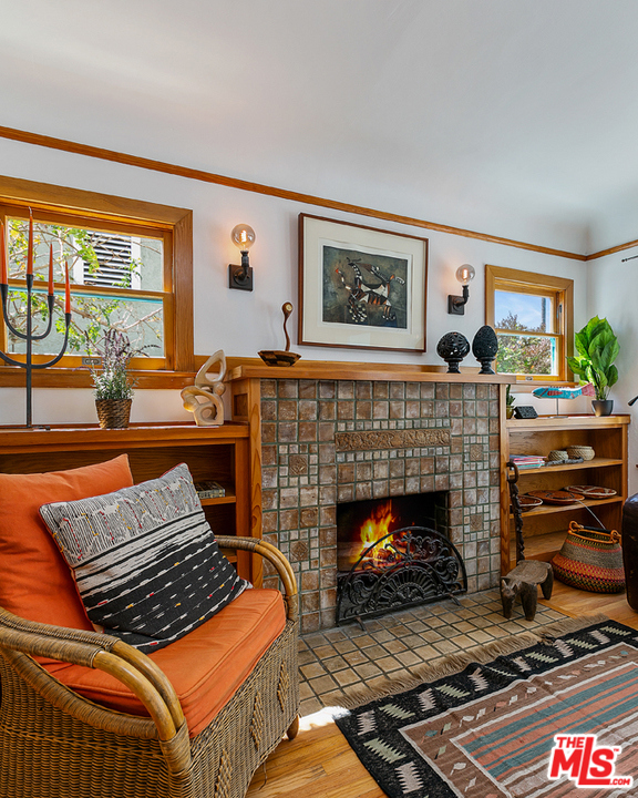 2 Bed Home for Sale in Los Angeles, California