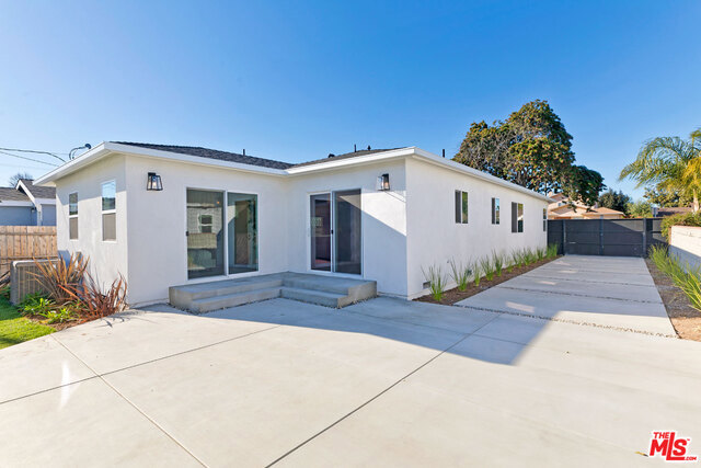 3 Bed Home for Sale in Los Angeles, California