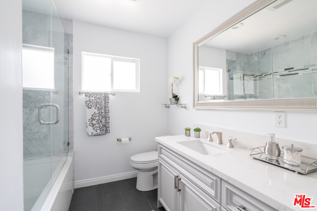 4 Bed Home for Sale in Sherman Oaks, California