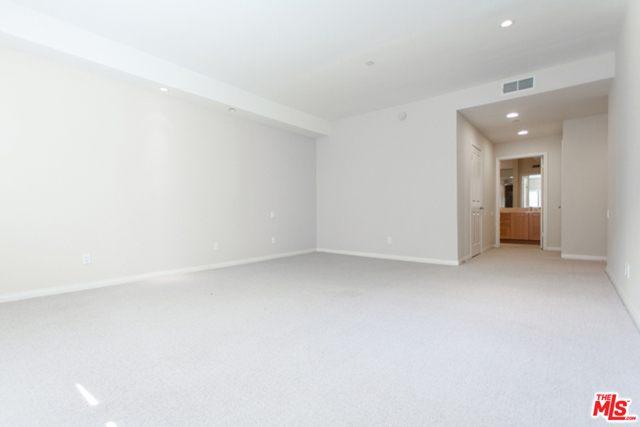 2 Bed Home for Sale in Beverly Hills, California