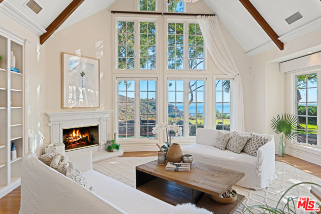 4 Bed Home for Sale in Malibu, California