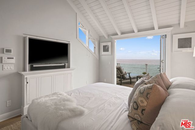 3 Bed Home for Sale in Malibu, California
