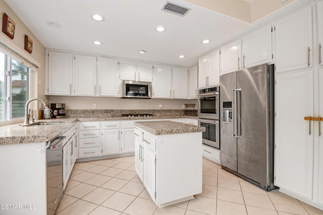 4 Bed Home for Sale in Newbury Park, California
