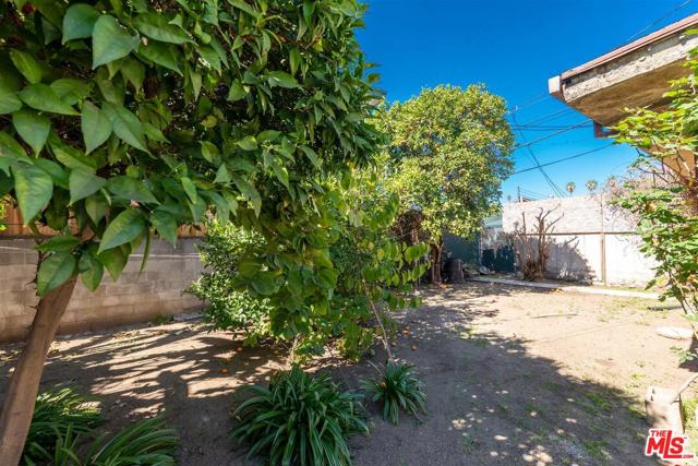 3 Bed Home for Sale in Los Angeles, California