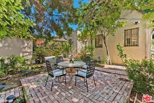 3 Bed Home for Sale in Los Angeles, California