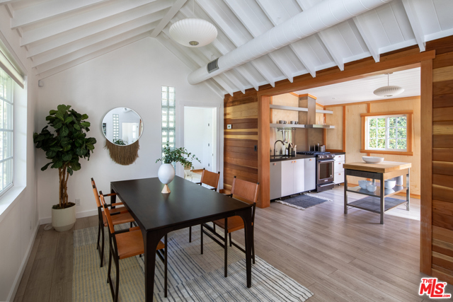2 Bed Home for Sale in Los Angeles, California