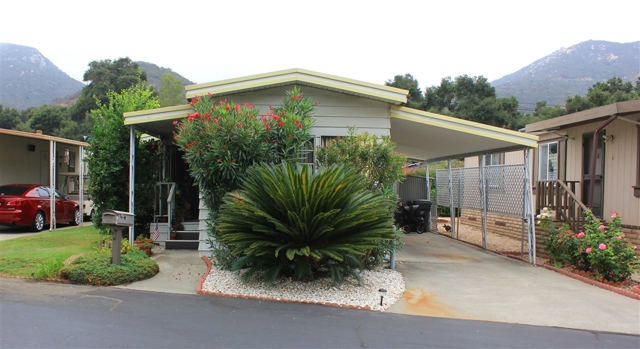 8975 Lawrence Welk Dr