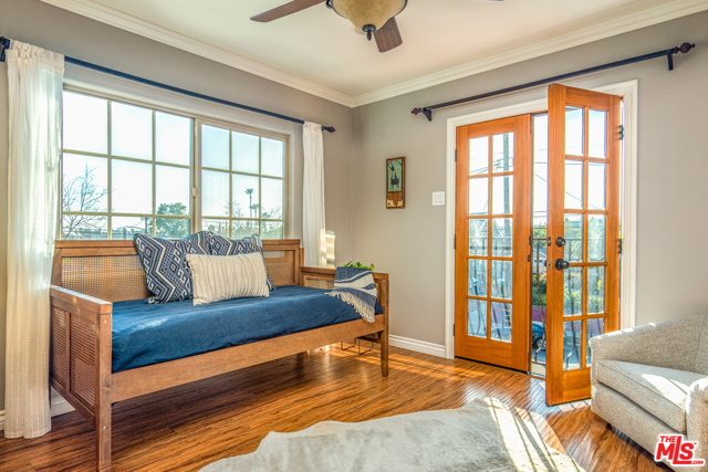  Income Home for Sale in Los Angeles, California