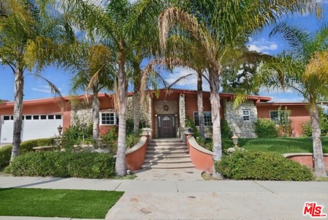 Photo of 24301 Aetna Street, Woodland Hills, CA 91367
