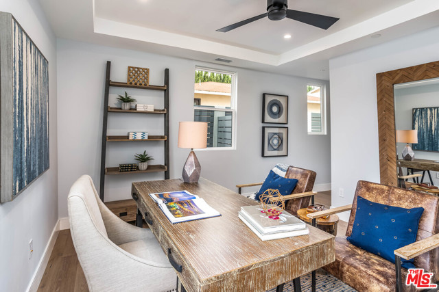 2423 Rockefeller Lane, Redondo Beach, California 90278, 5 Bedrooms Bedrooms, ,5 BathroomsBathrooms,Residential,Sold,Rockefeller,20581390
