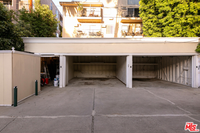  Income Home for Sale in Los Angeles, California