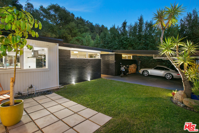 3 Bed Home for Sale in Beverly Hills, California
