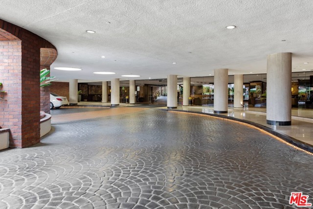 2 Bed Home for Sale in Beverly Hills, California