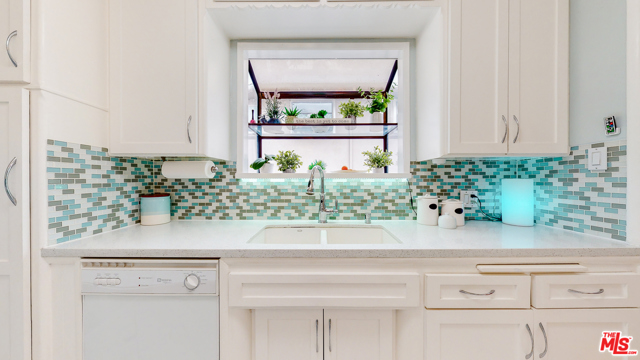 2 Bed Home for Sale in West Hollywood, California