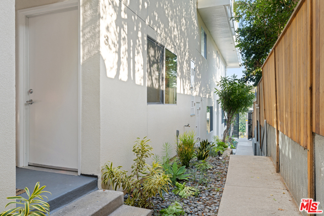 2 Bed Home for Sale in Santa Monica, California