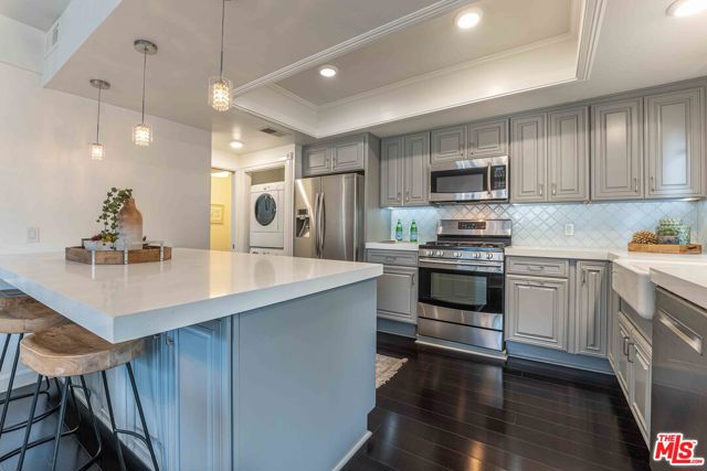 2 Bed Home for Sale in Beverly Hills, California