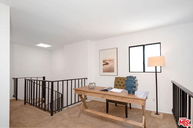 2 Bed Home for Sale in Playa del Rey, California