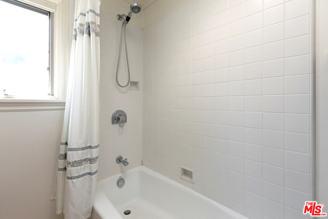 3 Bed Home for Sale in Studio City, California