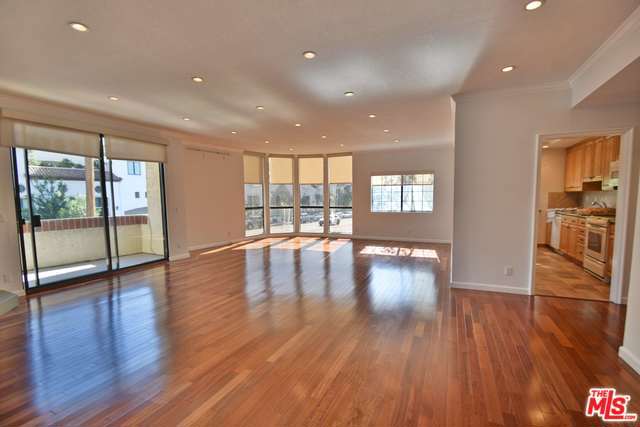 Photo of 14115 MOORPARK Street #112, Sherman Oaks, CA 91423