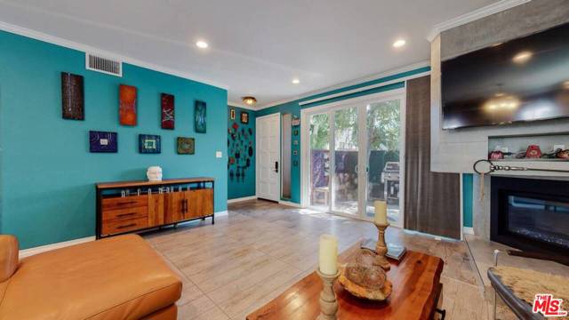 3 Bed Home for Sale in Studio City, California