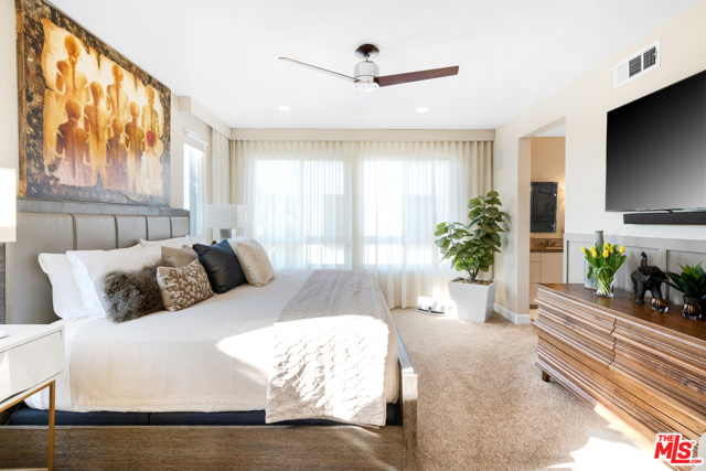 3 Bed Home for Sale in Playa Vista, California