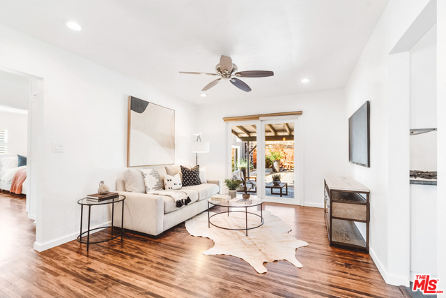 2 Bed Home for Sale in Van Nuys, California