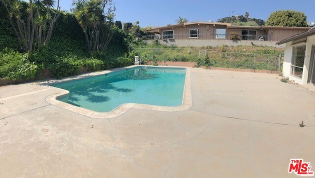Photo of 1033 LACHMAN Lane, Pacific Palisades, CA 90272