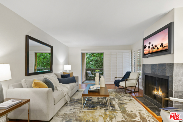 2 Bed Home for Sale in Culver City, California