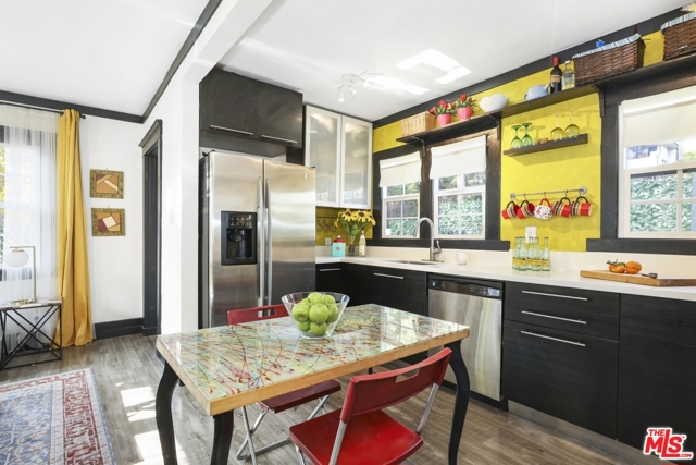 2 Bed Home for Sale in Los Angeles, California