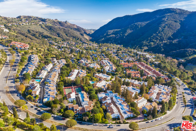 2 Bed Home for Sale in Pacific Palisades, California