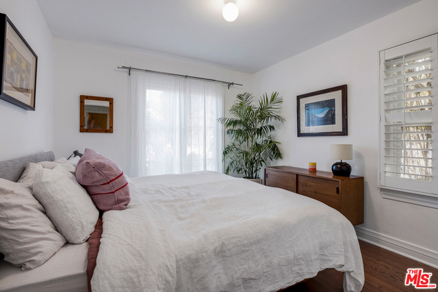 2 Bed Home for Sale in Culver City, California