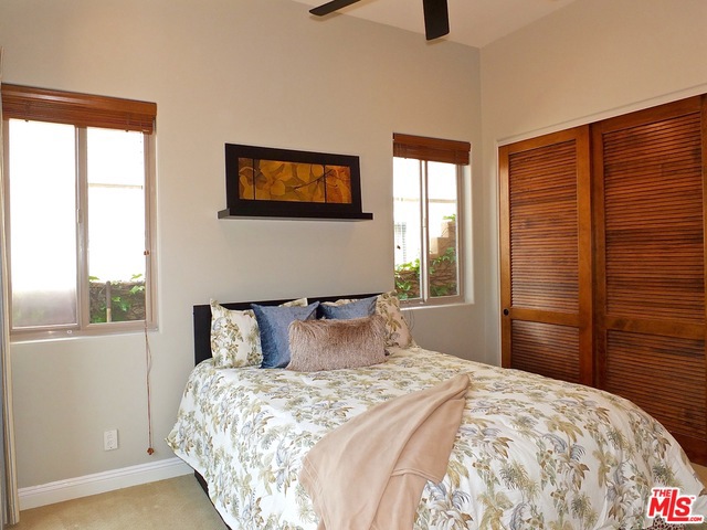 713 JUANITA Avenue, Redondo Beach, California 90277, 3 Bedrooms Bedrooms, ,3 BathroomsBathrooms,Residential,Sold,JUANITA,18338384