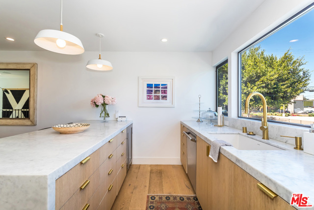 3 Bed Home for Sale in Venice, California