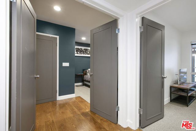 2 Bed Home for Sale in Encino, California