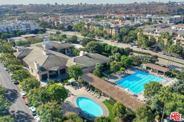 2 Bed Home for Sale in Playa Vista, California