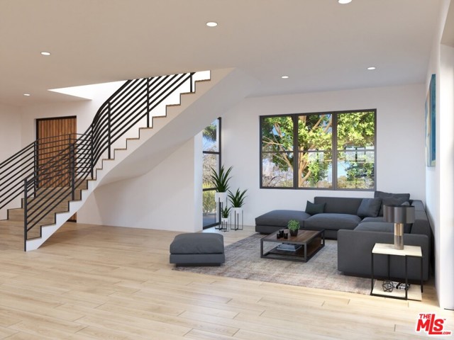 3 Bed Home for Sale in Santa Monica, California