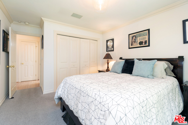 3 Bed Home for Sale in Studio City, California