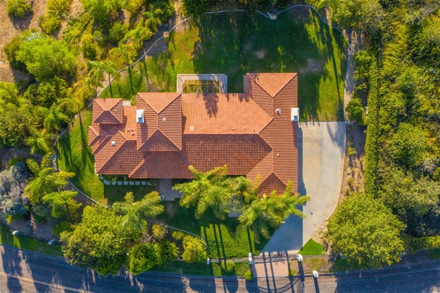 4371 Fallsbrae Drive