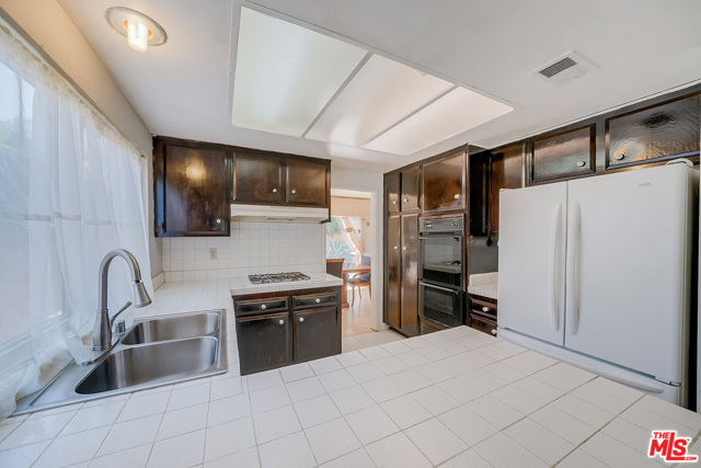 3 Bed Home for Sale in North Hollywood, California