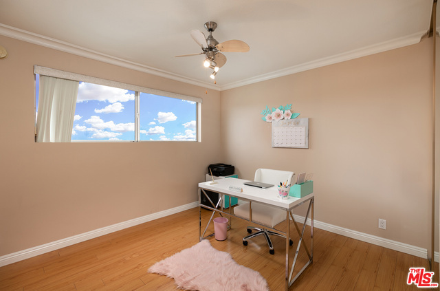 2 Bed Home for Sale in Encino, California