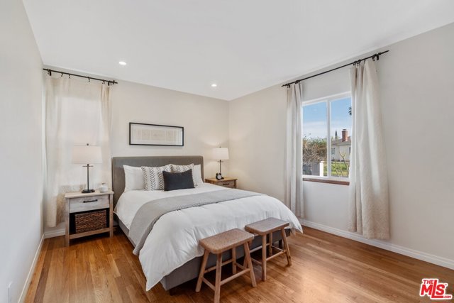 3 Bed Home for Sale in Encino, California