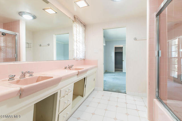 3 Bed Home for Sale in Granada Hills, California