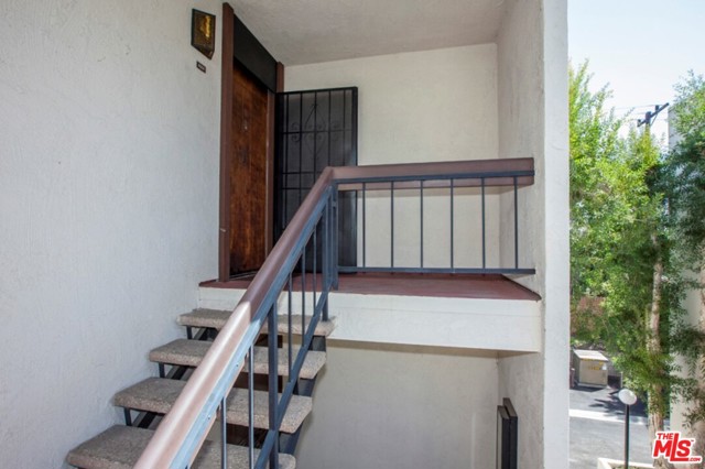 3 Bed Home for Sale in Culver City, California