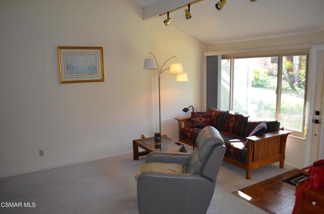2 Bed Home for Sale in Newbury Park, California